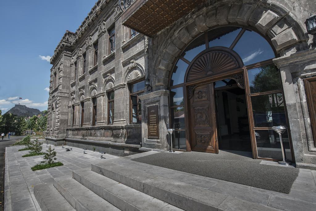 Cheltikov Hotel Kars Exterior foto
