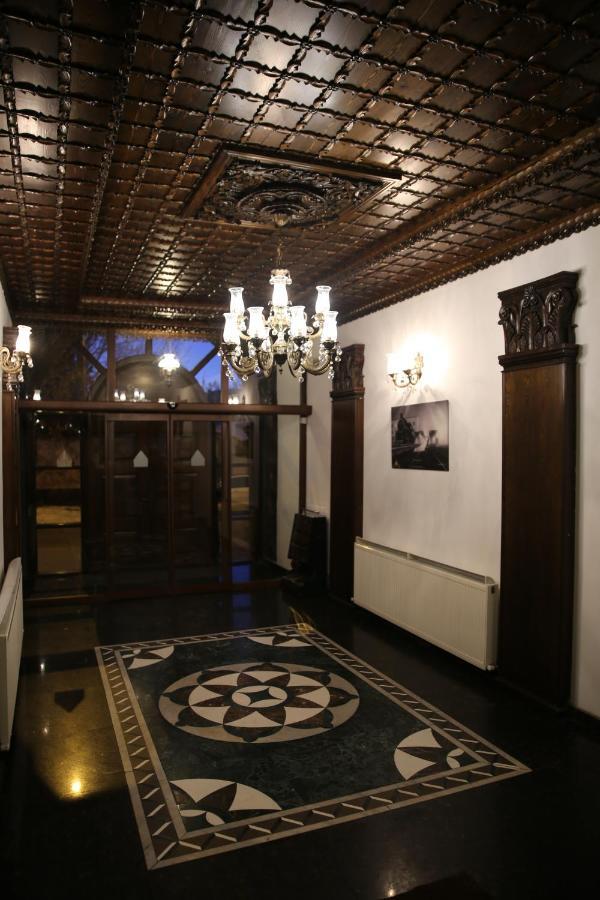 Cheltikov Hotel Kars Exterior foto